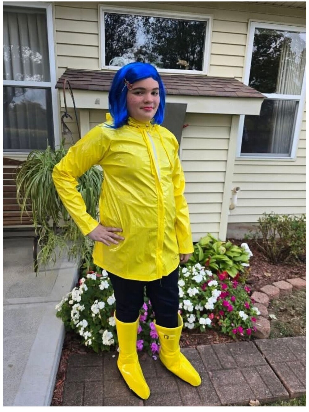 Caroline Costume Adult Size XS